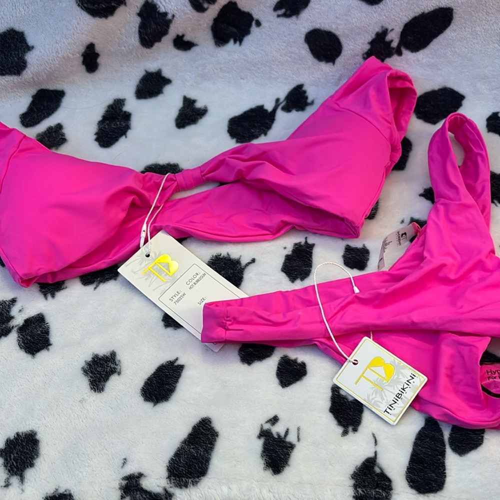 Pink Tinibikini